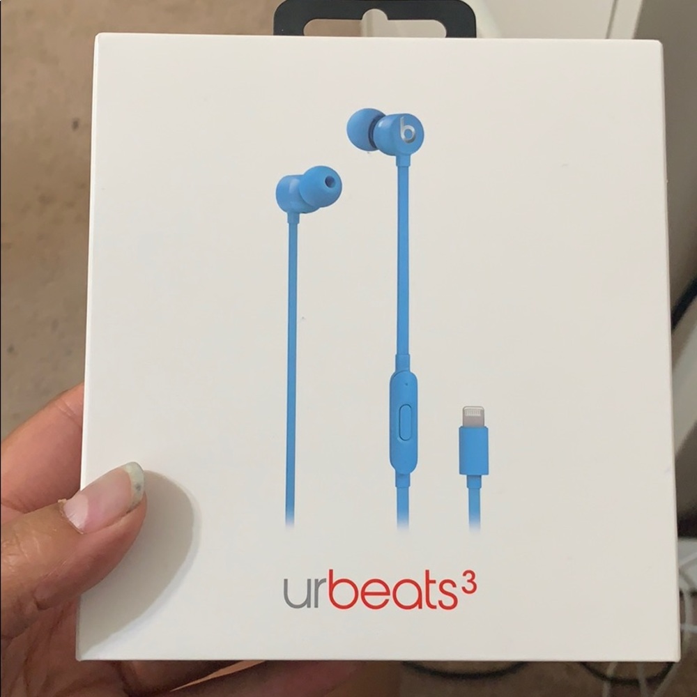 Urbeats3 headphones